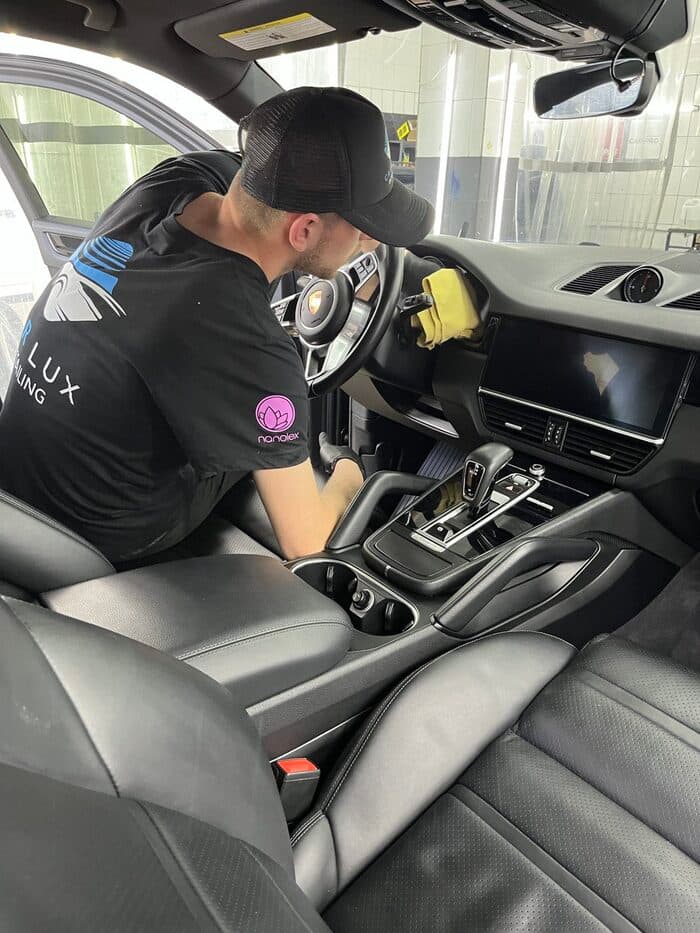 Хімчистка салону авто