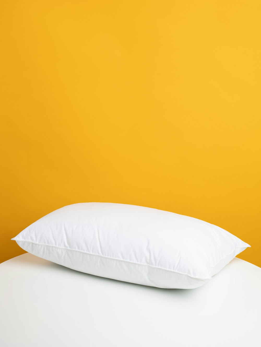 Contour Memory Foam Pillow